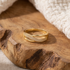 Catherine Classic Zirconia Gold Ring