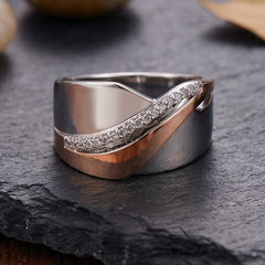 Vintage Ring in Rose Gold and Silver with Zirconia