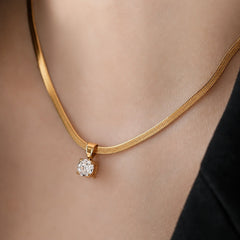 Rhinestone Gold Pendant Necklace