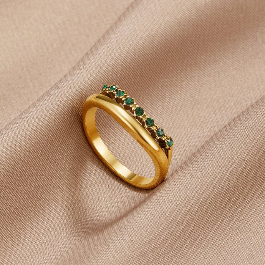 Luxe Gold Emerald Ring
